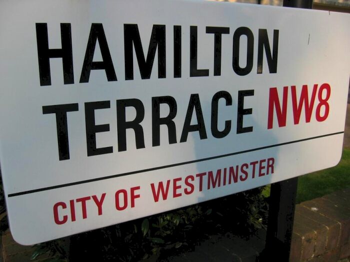 2 Bedroom Apartment To Rent In Hamilton Terrace, St Johns Wood - Desirable Location, NW8