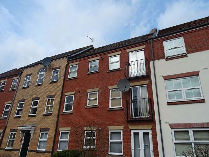 2 Bedroom Flat To Rent In Plimsoll Way, Victoria Dock, Hull, HU9