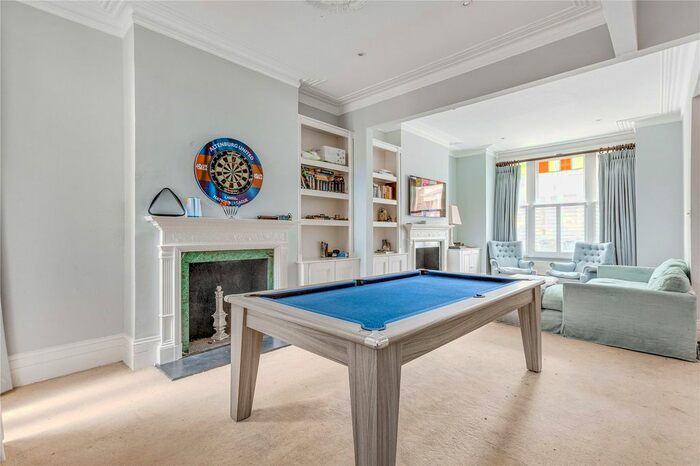 4 Bedroom Terraced House To Rent In Altenburg Gardens, London, SW11