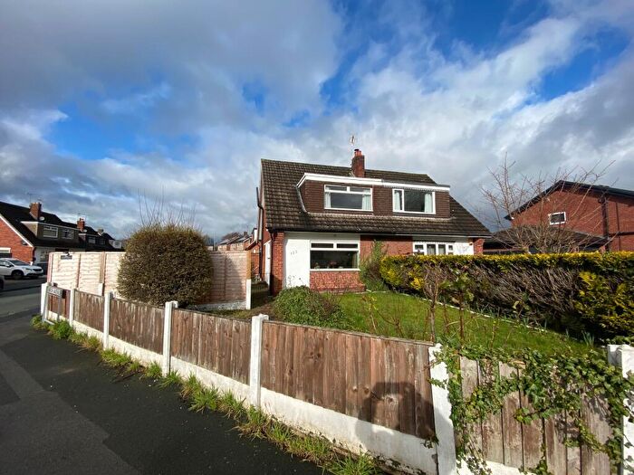 3 Bedroom Semi-Detached House For Sale In Coleridge Way, Crewe, CW1