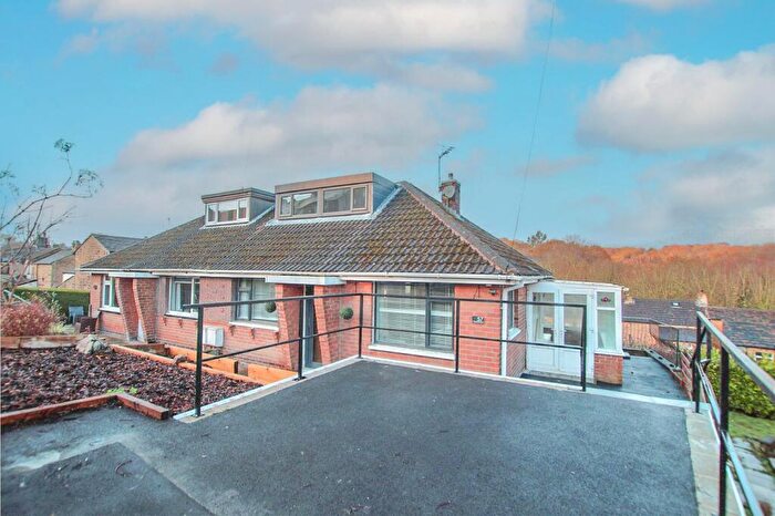 3 Bedroom Semi Detached House To Rent In Beaumont Street, Netherton, Huddersfield, West Yorkshire, HD4