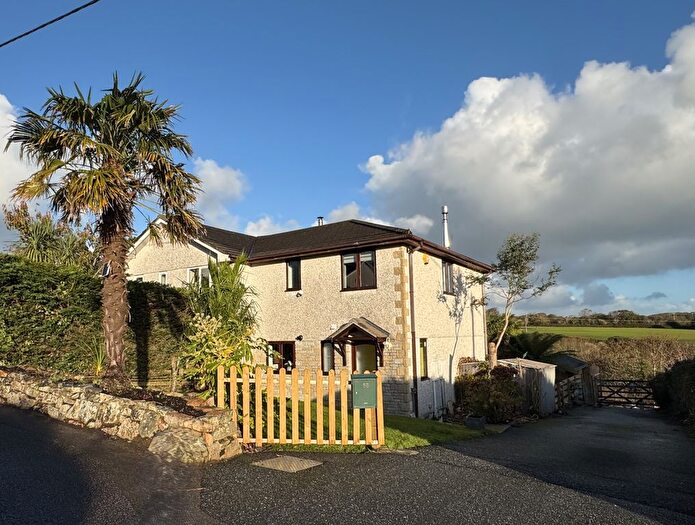 3 Bedroom Semi Detached House To Rent In Heather Lane, Canonstown, TR27