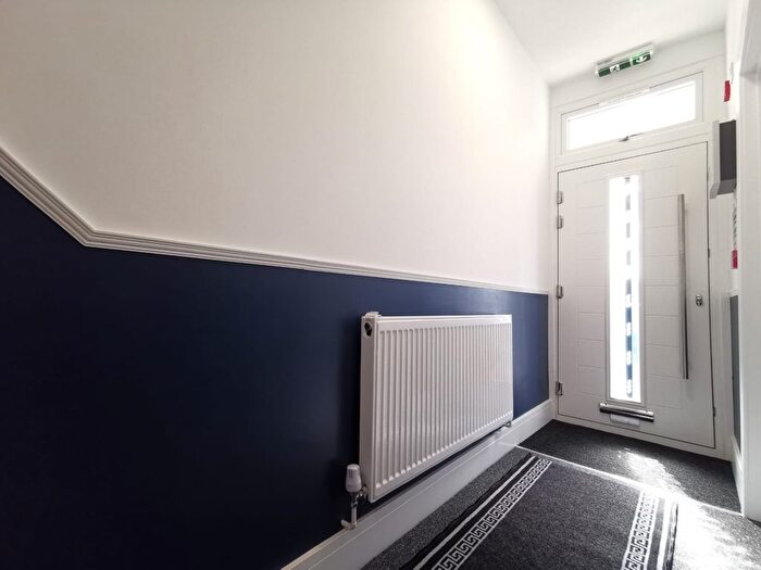 1 Bedroom Studio To Rent In Francis Street, Luton, Bedfordshire, LU1