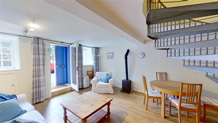 2 Bedroom Terraced House To Rent In Northumberland Street South East Lane, Edinburgh, EH3