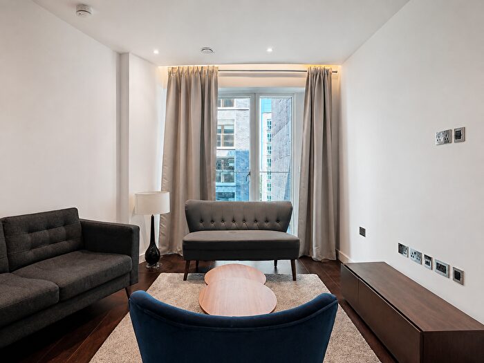 1 Bedroom Flat For Sale In Denver Building, Malthouse Road, London, SW11
