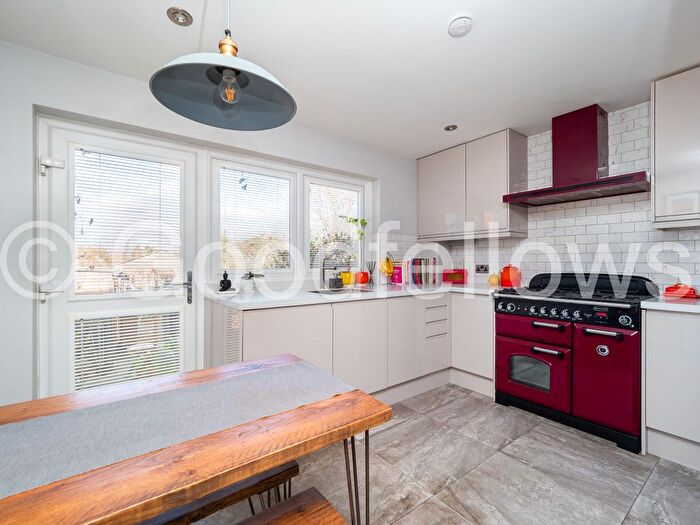 2 Bedroom Detached House To Rent In Upper Vernon Road, Sutton, SM1