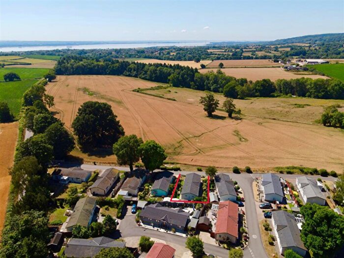 3 Bedroom Park Home For Sale In Clanna Country Park, Clanna, GL15