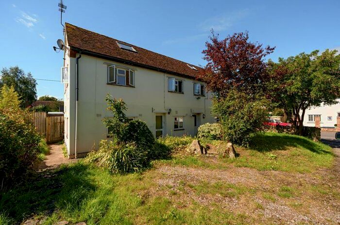 2 Bedroom Apartment To Rent In High Street, Sutton Courtenay, OX14