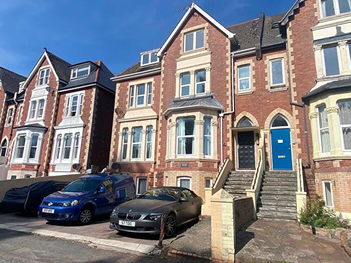 1 Bedroom Flat To Rent In Youngs Park Road, Paignton, TQ4