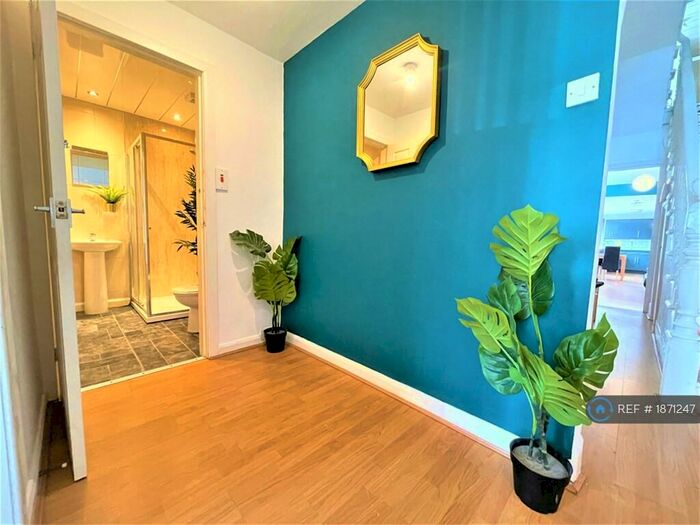 5 Bedroom Terraced House To Rent In Falmouth Road, Newcastle Upon Tyne, NE6