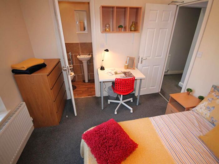 3 Bedroom Apartment To Rent In Milton Street, Derby, DE22