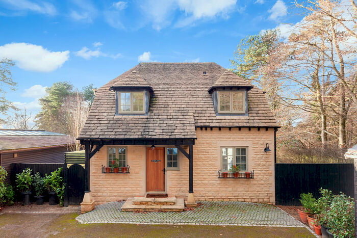 2 Bedroom Barn Conversion To Rent In Fox Lane, Boars Hill, OX1