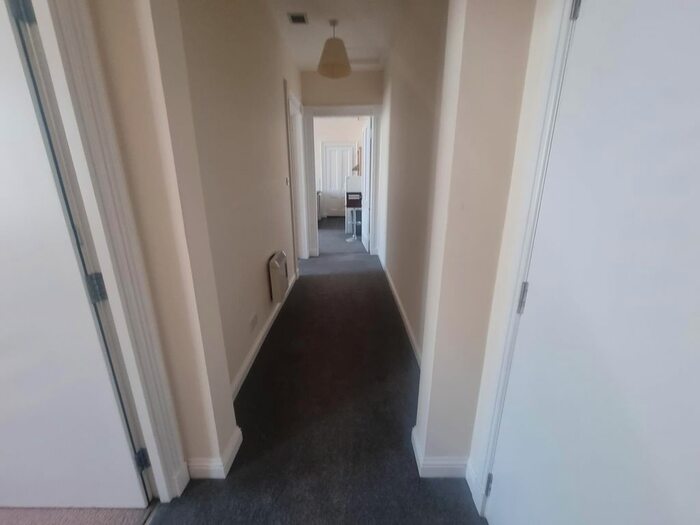2 Bedroom Flat To Rent In Union Street, Aberdeen, AB11