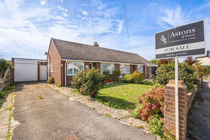 3 Bedroom Semi-Detached Bungalow For Sale In Solent Road, East Wittering, PO20