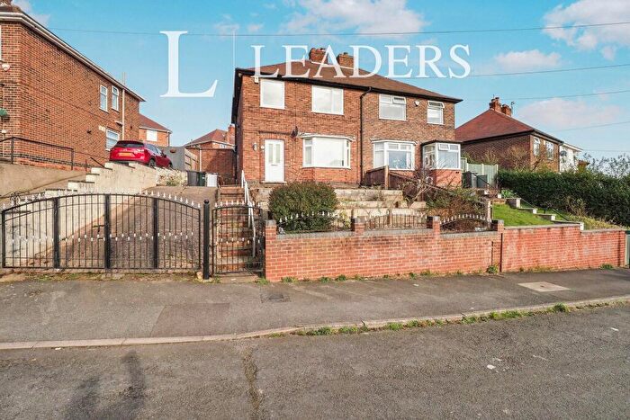 3 Bedroom Semi-Detached House To Rent In Glebe Road, NG4