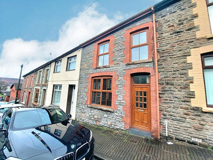 4 Bedroom Terraced House To Rent In George Street, Tonypandy, CF40