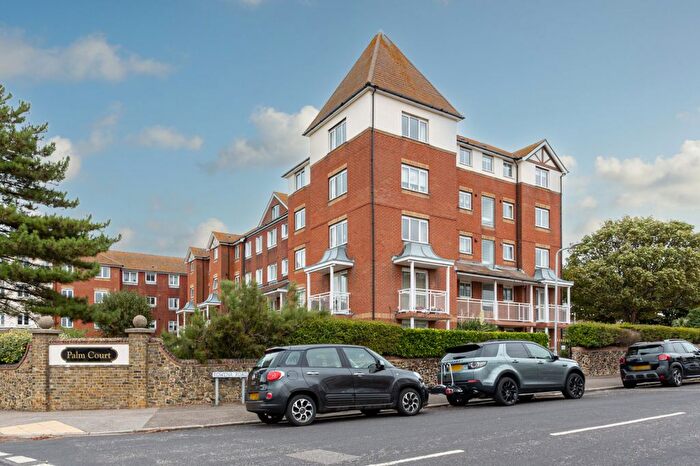 2 Bedroom Flat For Sale In Rowena Road, Westgate-On-Sea, Kent, CT8