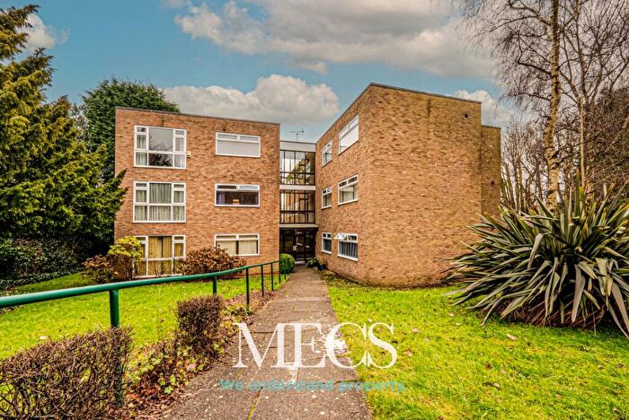 2 Bedroom Apartment For Sale In Sheepmoor Close, Birmingham, West Midlands, B17