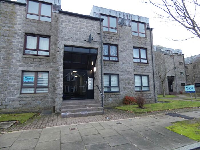 2 Bedroom Flat For Sale In Forbesfield Road, Aberdeen, AB15