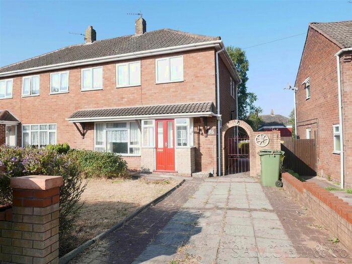 3 Bedroom Semi-Detached House To Rent In Holly Lane, Walsall Wood, Walsall, WS9