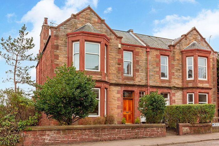 4 Bedroom Semi-Detached House For Sale In Newhouse Terrace, Dunbar, EH42