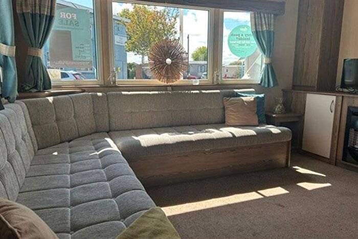 3 Bedroom Lodge For Sale In A.B.I Horizon, Cleethorpes Pearl Holiday Park, Humberston, Cleethorpes, Lincolnshire, DN36