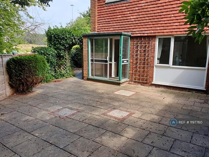 5 Bedroom Semi Detached House To Rent In St. Johns Road, Guildford, GU2