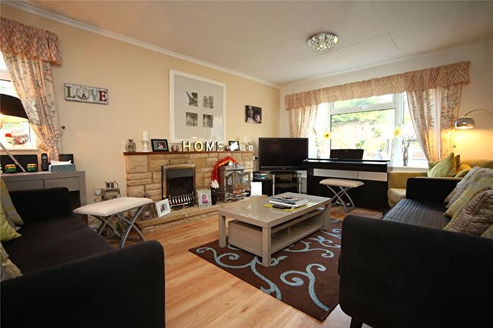 4 Bedroom Detached House To Rent In School Road, Charlton Kings, Cheltenham, Gloucestershire, GL53