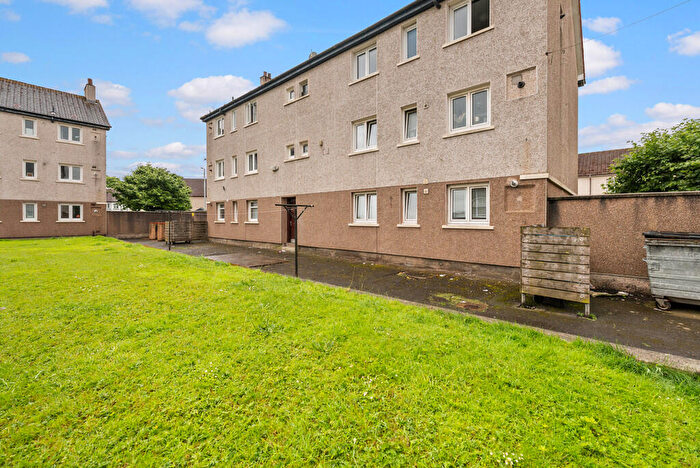 2 Bedroom Flat For Sale In Gask Place, Yoker, Glasgow, G13