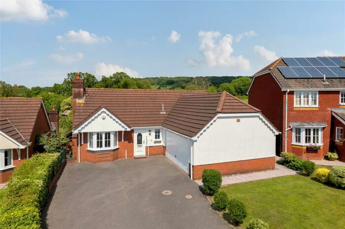 3 Bedroom Bungalow For Sale In Chinston Close, Awliscombe, Honiton, Devon, EX14