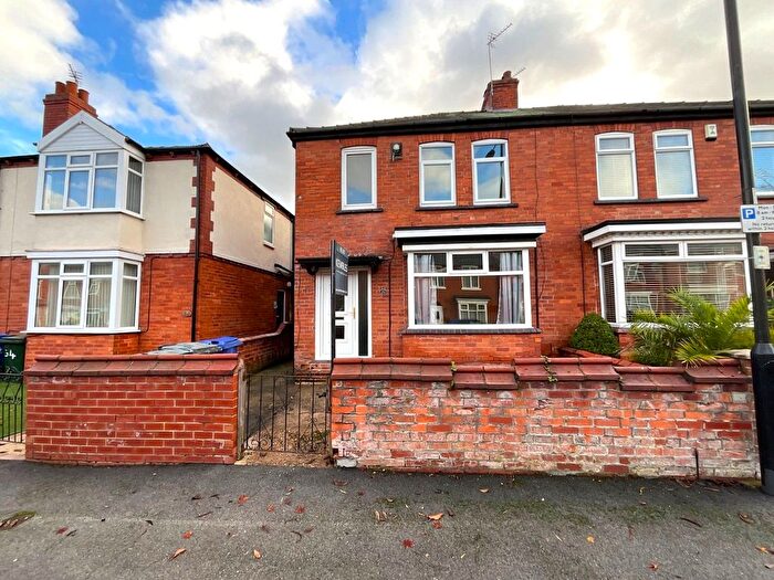 3 Bedroom Semi-Detached House To Rent In Ferrers Road, Doncaster, DN2