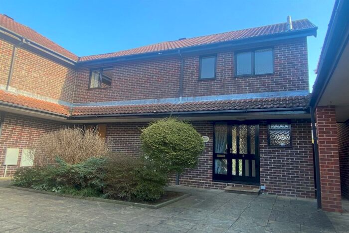 3 Bedroom Semi-Detached House To Rent In Bepton Down, Herne Farm, Petersfield, GU31