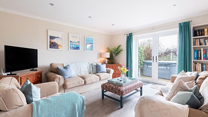 2 Bedroom Bungalow For Sale In Rock Road, Rock, PL27