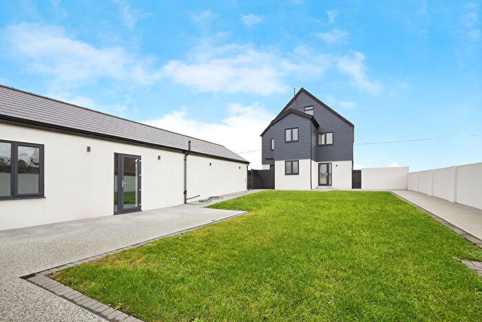 5 Bedroom Detached House For Sale In The Parade, New Romney, TN28