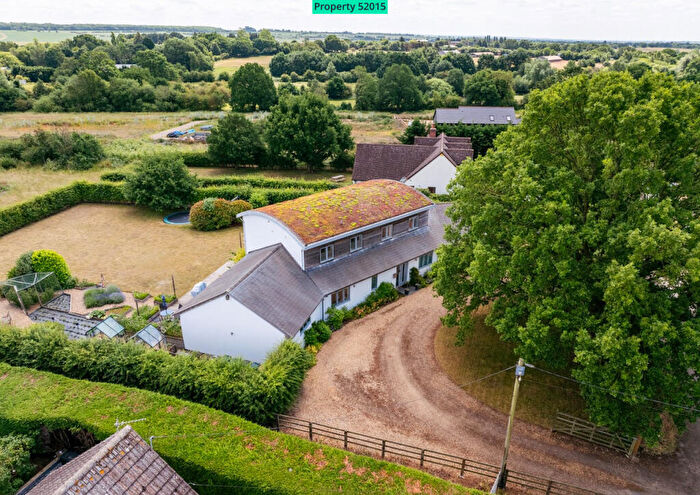 4 Bedroom Detached House For Sale In Little Heath, Gamlingay, Sandy, SG19