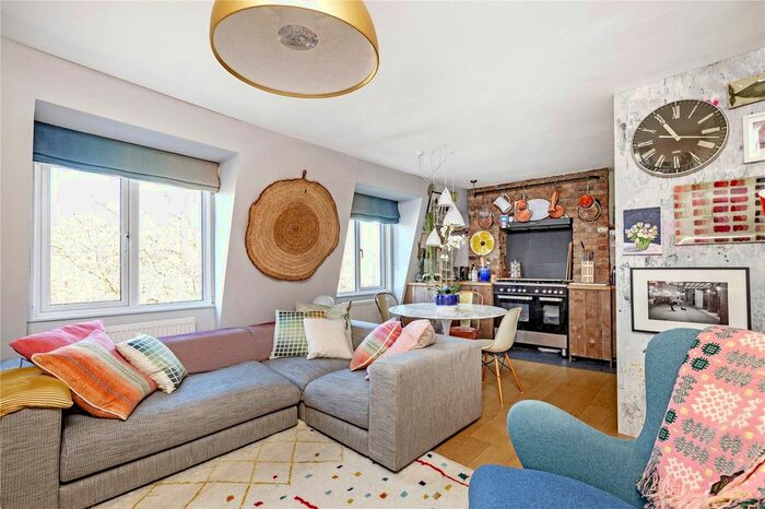 1 Bedroom Flat To Rent In Balham High Road, Balham, London, SW12