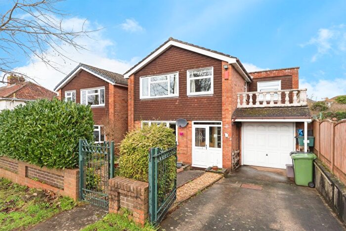 4 Bedroom Detached House For Sale In Broadfield Road, Bristol, BS4