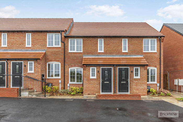 2 Bedroom House To Rent In Mark Anthony Close, Nuneaton, CV11
