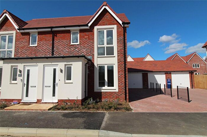 3 Bedroom Semi-Detached House To Rent In Eastlake, Tadpole Garden Village, Swindon, SN25
