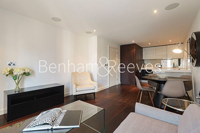 1 Bedroom Flat To Rent In Gatliff Road, Chelsea Embankment, SW1W
