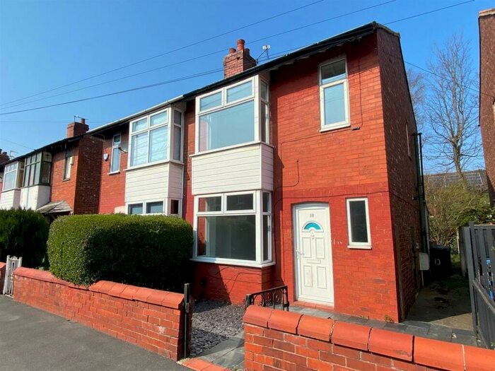 3 Bedroom House To Rent In Criccieth Road, Stockport, SK3