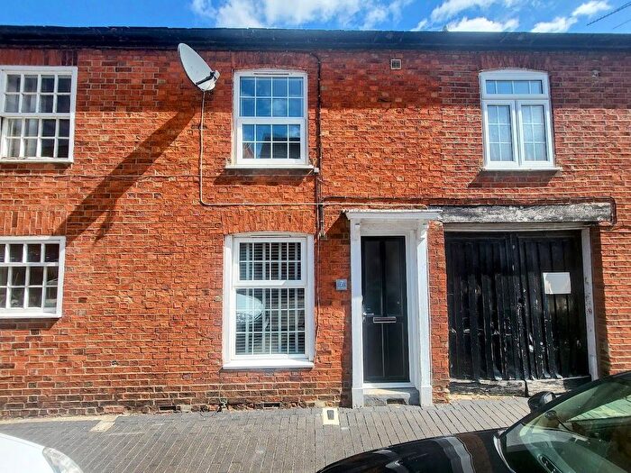 2 Bedroom Terraced House For Sale In Mill Street, Newport Pagnell, MK16