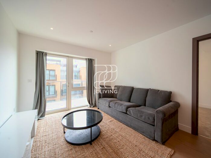 1 Bedroom Flat To Rent In Faulkner House, London, W6