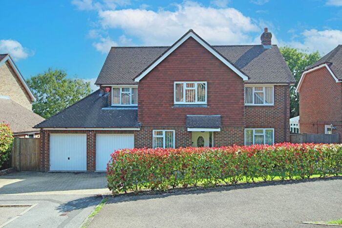 4 Bedroom Detached House For Sale In Badgers Brow, Willingdon Village, Eastbourne, BN20