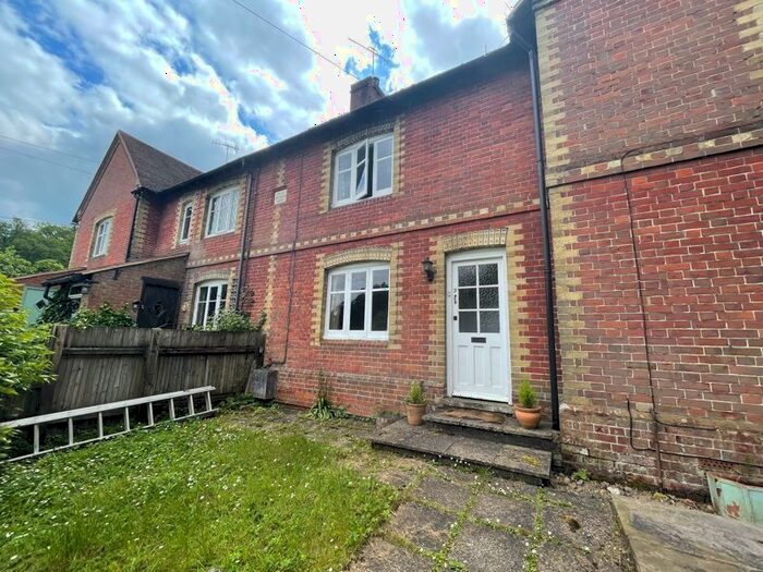 2 Bedroom Semi-Detached House To Rent In Petworth Road, Chiddingfold, Godalming, GU8