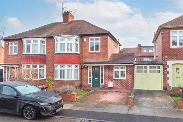 3 Bedroom Semi Detached House For Sale In Kensington Avenue, Gosforth, Newcastle Upon Tyne, NE3
