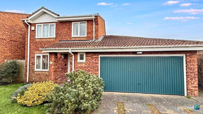 4 Bedroom Detached House For Sale In Gloster Park, Amble, Morpeth, Northumberland, NE65