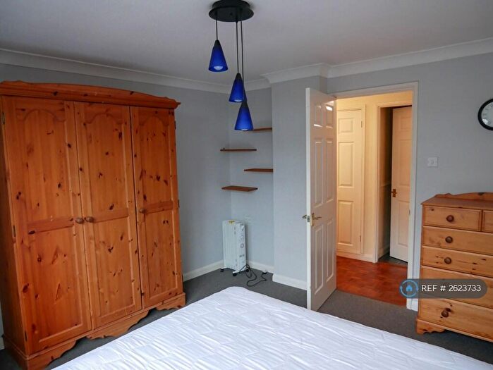 2 Bedroom Flat To Rent In Bassett Avenue, Southampton, SO16
