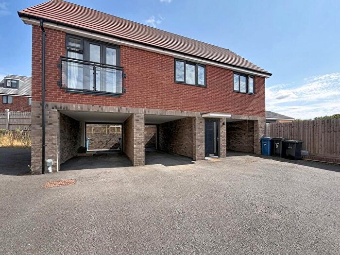 2 Bedroom Coach House For Sale In Kenny Drive, Haverhill, CB9