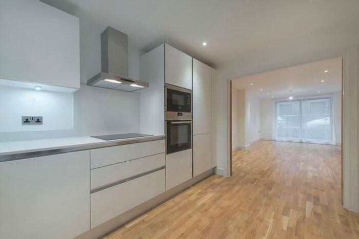1 Bedroom Flat To Rent In Woodfield Place, Maida Hill, W9